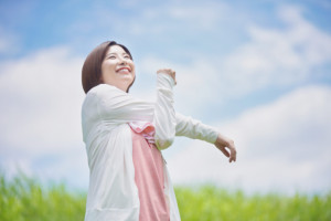 女性　笑顔