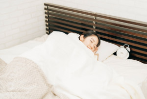 女性　睡眠